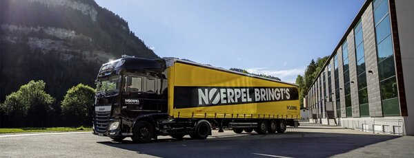 Noerpel LKW vor einer Halle